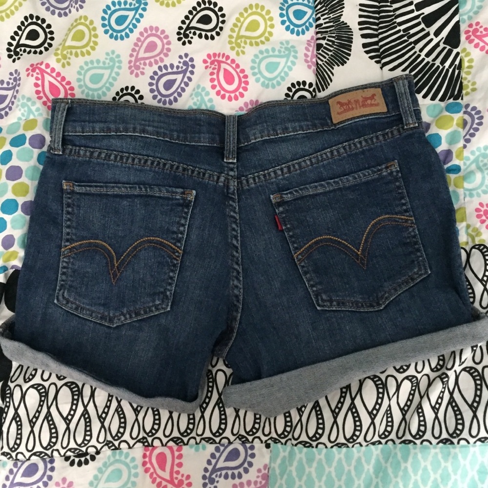 Levi’s Denim shorts